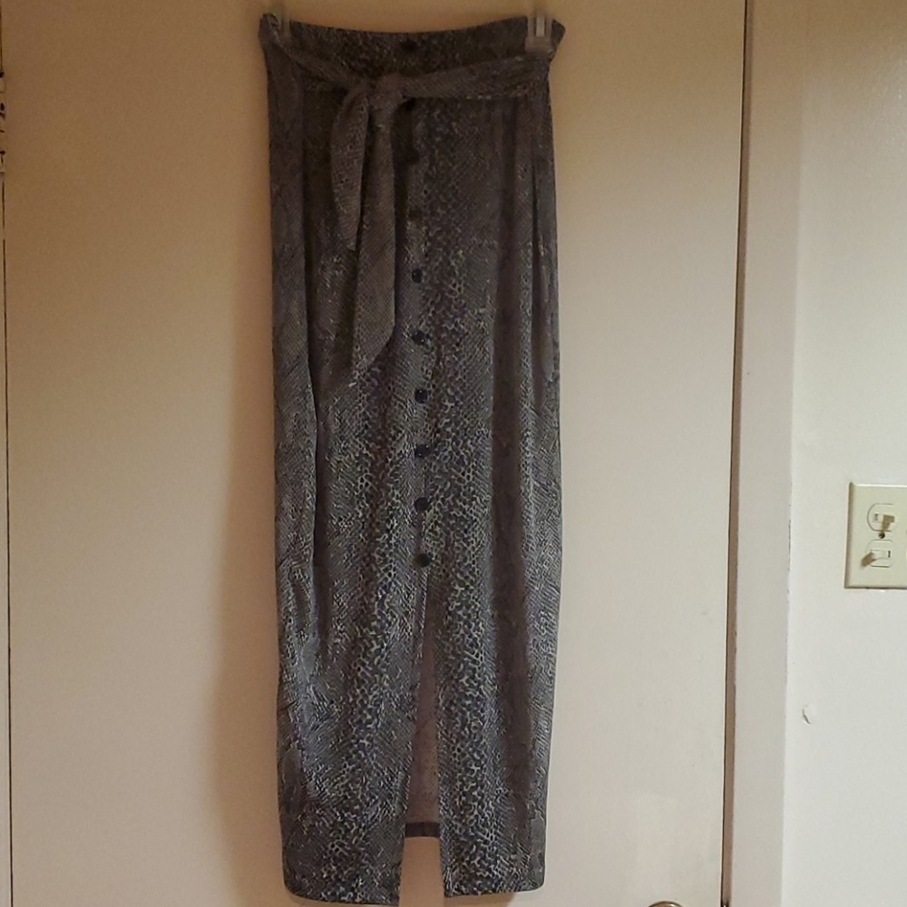 Desire Maxi skirt